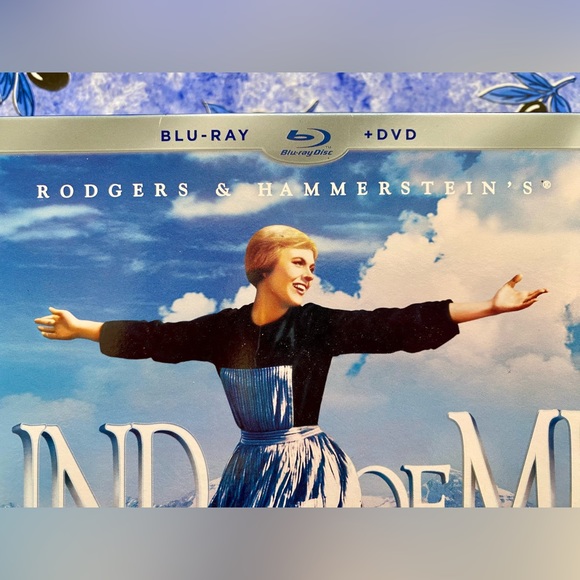 The Sound of Music 45th Anniversary Limited Edition Gift Set - Picture 14 of 16